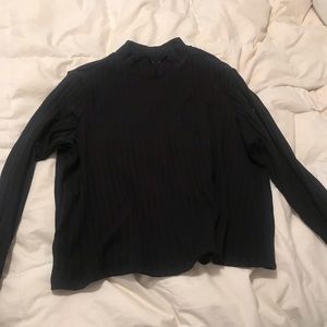 Old navy long sleeve shirt